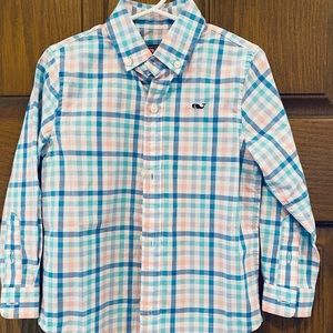 Vineyard Vines dress shirt